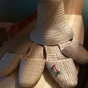 Handmade raffia bucket hat and slides